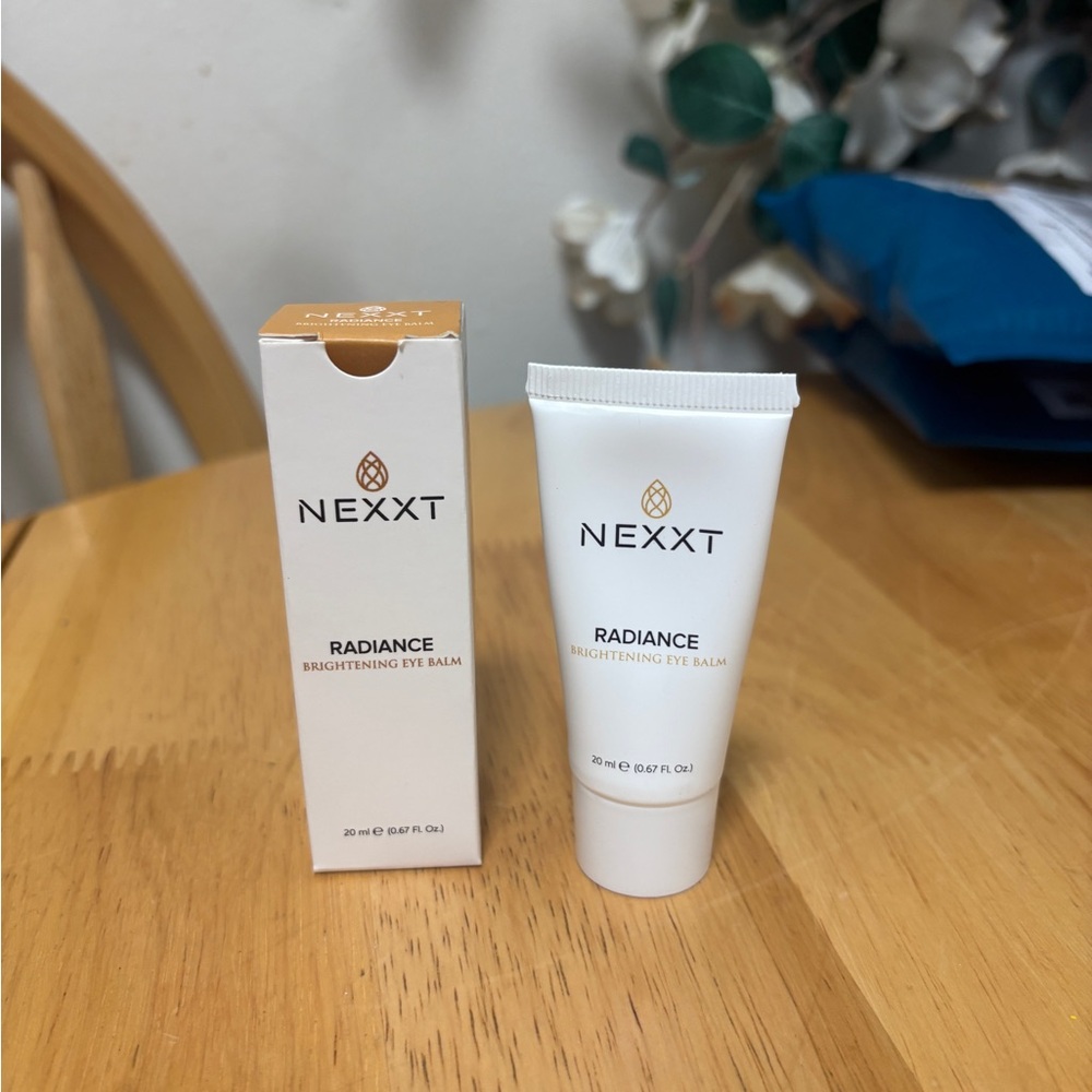 Nexxt ~ Radiance Brightening Eye Balm 0.67oz | BNIB, SEALED